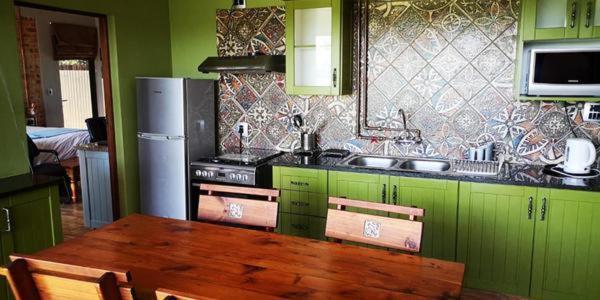 Chameleon Bush Lodge Hammanskraal Exterior photo
